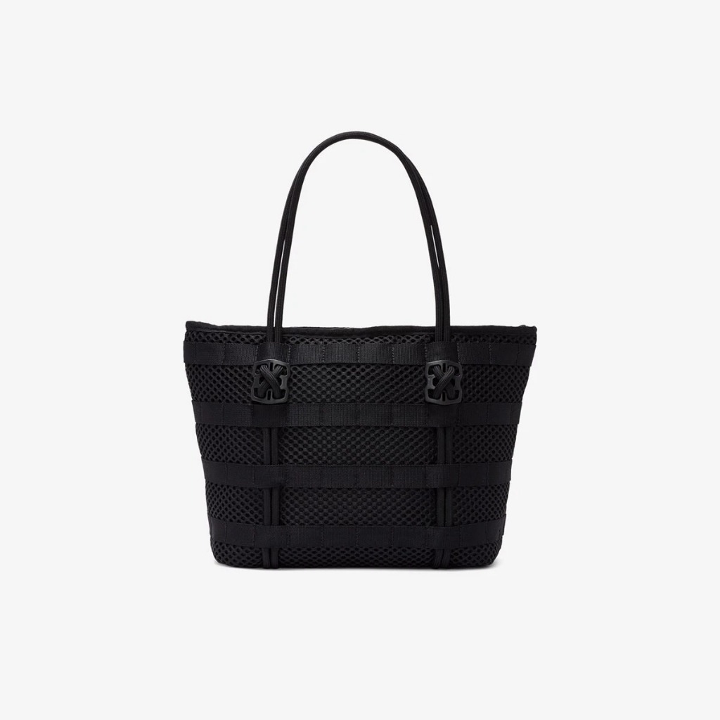 กระเป๋าสะพาย Nike AIR TOTE BAG (15L) [ ลิทสิทธิ์แท้ ป้ายไทย] รหัส : CU2607 010