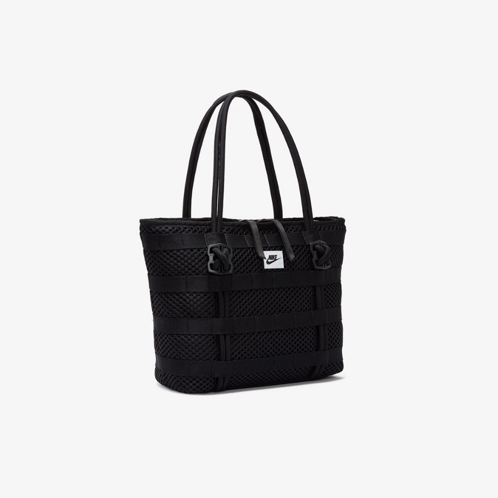 กระเป๋าสะพาย Nike AIR TOTE BAG (15L) [ ลิทสิทธิ์แท้ ป้ายไทย] รหัส : CU2607 010