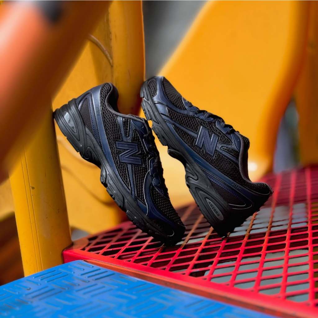 รองเท้าลำลอง รองเท้าผ้าใบ NEW BALANCE 740 'NAVY BLACK' [ลิขสิทธิ์แท้ / ป้ายไทย] [ รหัส U740UK2 ]