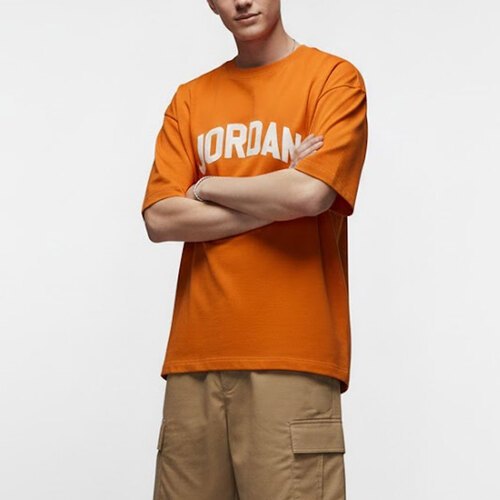 เสื้อยืดโอเวอร์ไซส์ Nike Jordan Flight Essentials Men's T-Shirt Oversized [ขอแท้ NIKE ป้ายไทย][รหัส : HQ8935 805 ]
