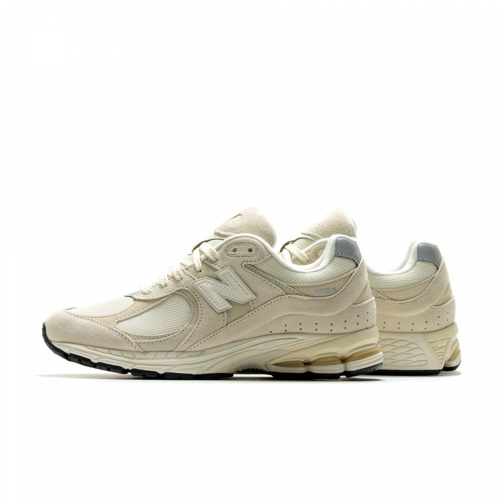 รองเท้าลำลอง รองเท้าผ้าใบ NEW BALANCE 2002R 'Calm Taupe' [ลิขสิทธิ์แท้ / ป้ายไทย] [ รหัส M2002RCC ]