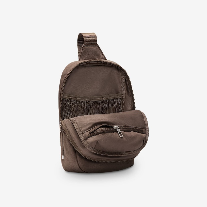 กระเป๋าสะพายข้าง Nike Aura Crossbody Bag (5L) [ของแท้ NIKE ป้ายไทย] [รหัส HF7038 214 / 010 ]