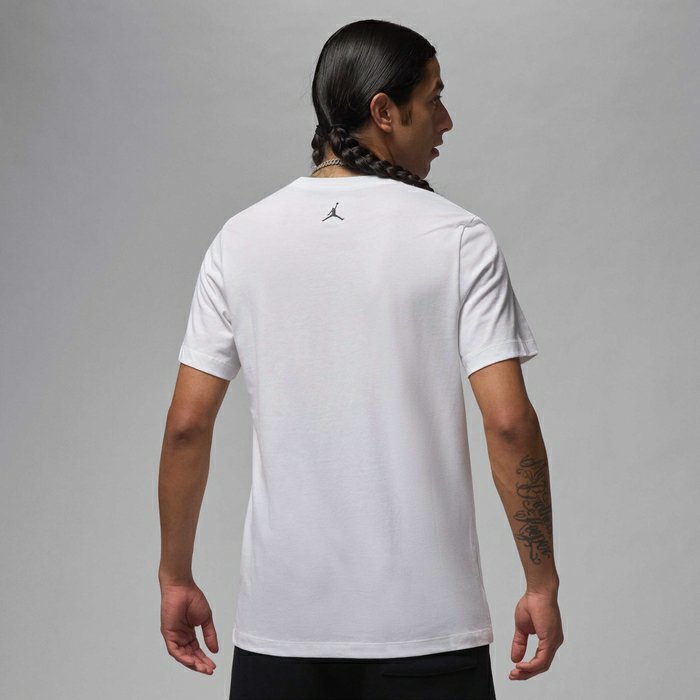 เสื้อยืดโอเวอร์ไซส์ ผู้ชาย Nike Jordan Flight Essentials AJ1 Tee [ขอแท้ NIKE ป้ายไทย][รหัส : IB3355 100 ]