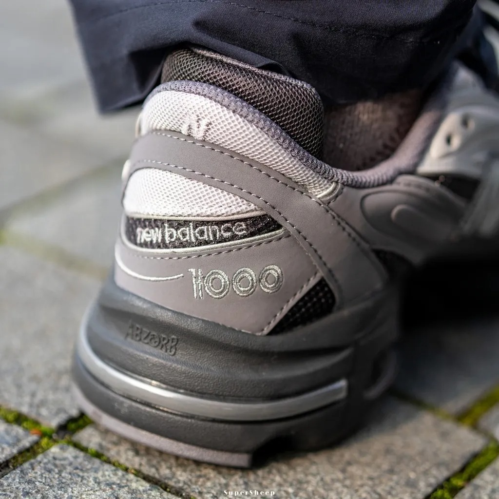 รองเท้าลำลอง รองเท้าผ้าใบ NEW BALANCE 1000 'GREY DAY' [ลิขสิทธิ์แท้ / ป้ายไทย] [ รหัส M1000EGR / M1000MEG ]