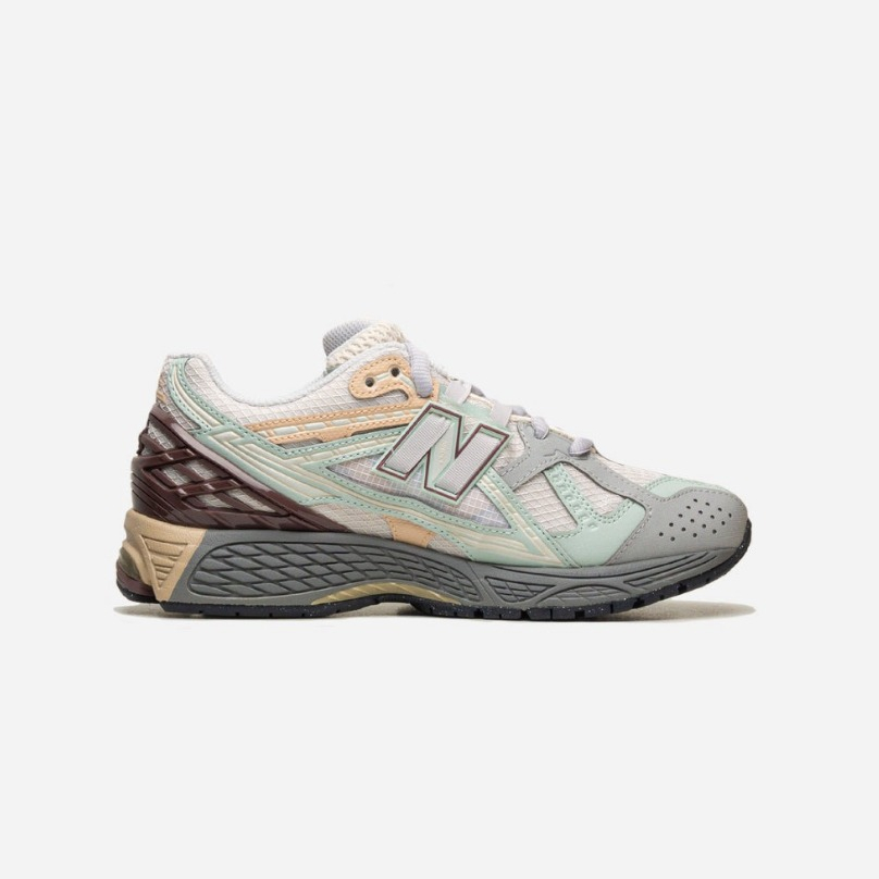 รองเท้าลำลอง NEW BALANCE 1906 'UTILITY' [ลิขสิทธิ์แท้ / ป้ายไทย] [รหัส M1906ND ]