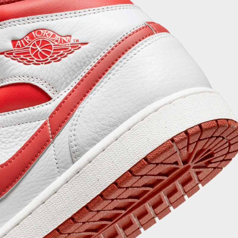 รองเท้าผู้ชาย รองเท้าลำลอง Nike AIR JORDAN 1 MID 'DUNE RED' [ลิขสิทธิ์แท้ NIKE ป้ายไทย] [รหัส FJ3458 160 ]