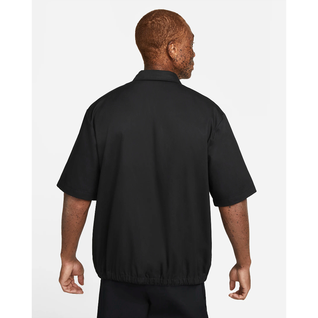 เสื้อเชิ้ตโอเวอร์ไซส์  Nike Club Button-Down Oversized Top [ลิขสิทธิ์แท้ NIKE ป้ายไทย]รหัส : DX0899 010 / DX0899 014
