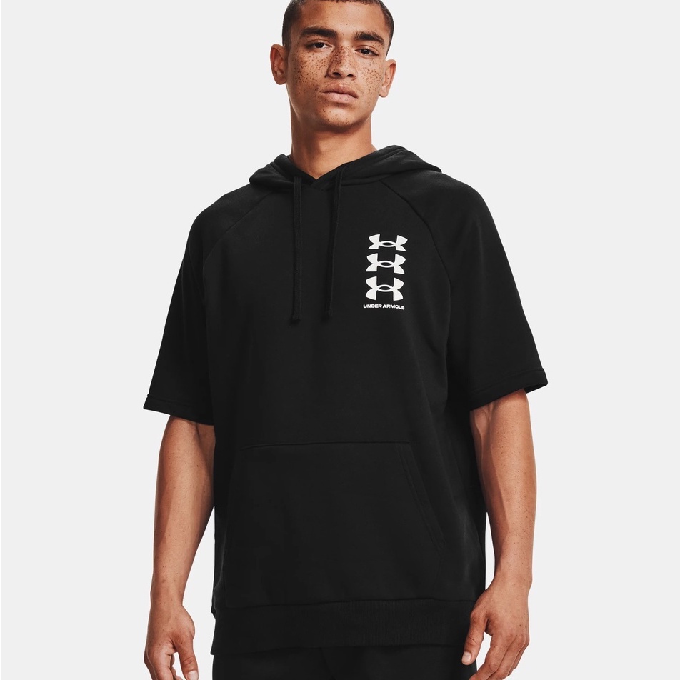 เสื้อฮู้ด Under Armour Mens Rival Fleece Multilogo Short Sleeve Hoodie ลิขสิทธิ์แท้ รหัส 1357069 / 1357094
