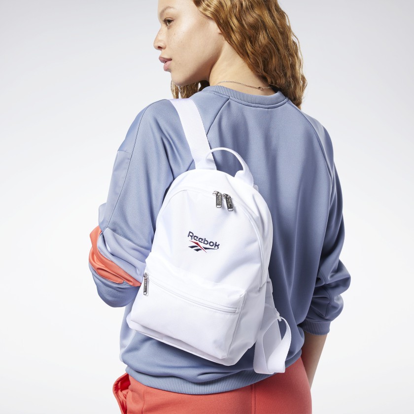 กระเป๋าสะพายหลัง REEBOK CLASSICS VECTOR MINI BACKPACK [รหัส: FN1563 ] [Reebok ลิขสิทธิ์แท้ / ป้ายไทย ]