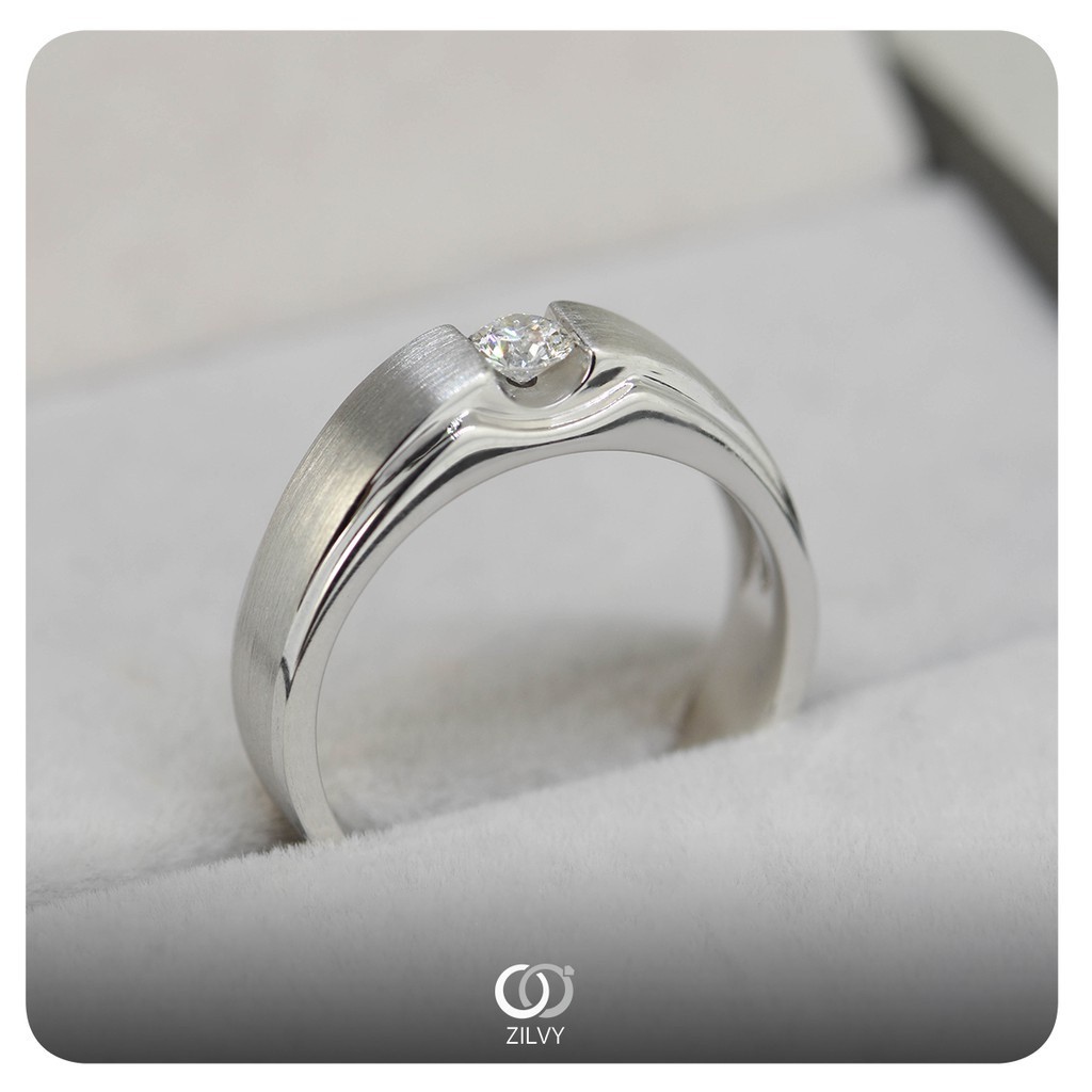 Zilvy - แหวนชายเพชรน้ำร้อย 0.20 กะรัต (BR346)