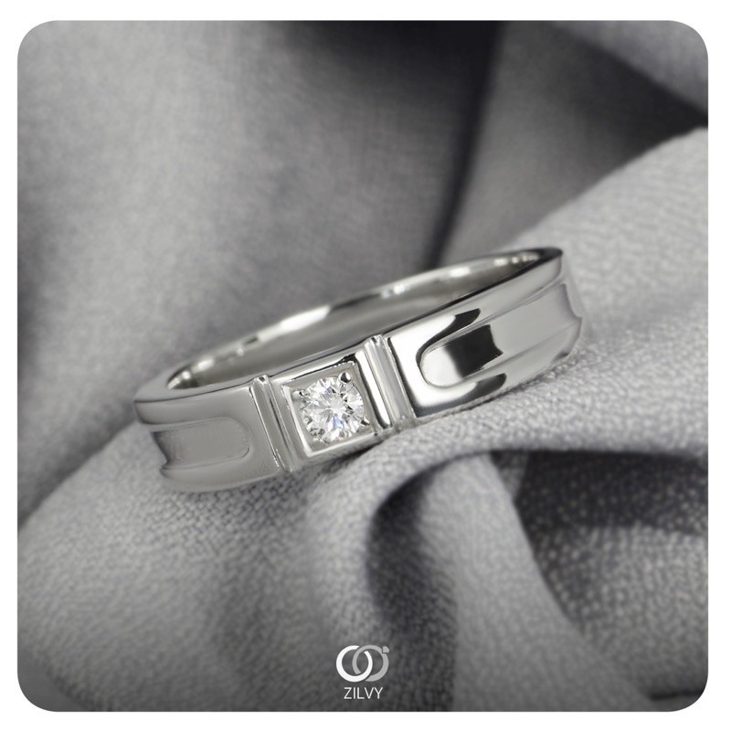 Zilvy แหวนเพชรชายน้ำร้อย 0.07 กะรัต (BR379)