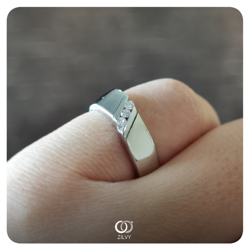 ZILVY  - แหวนชายเพชรน้ำร้อย 0.09 กะรัต (BR091)