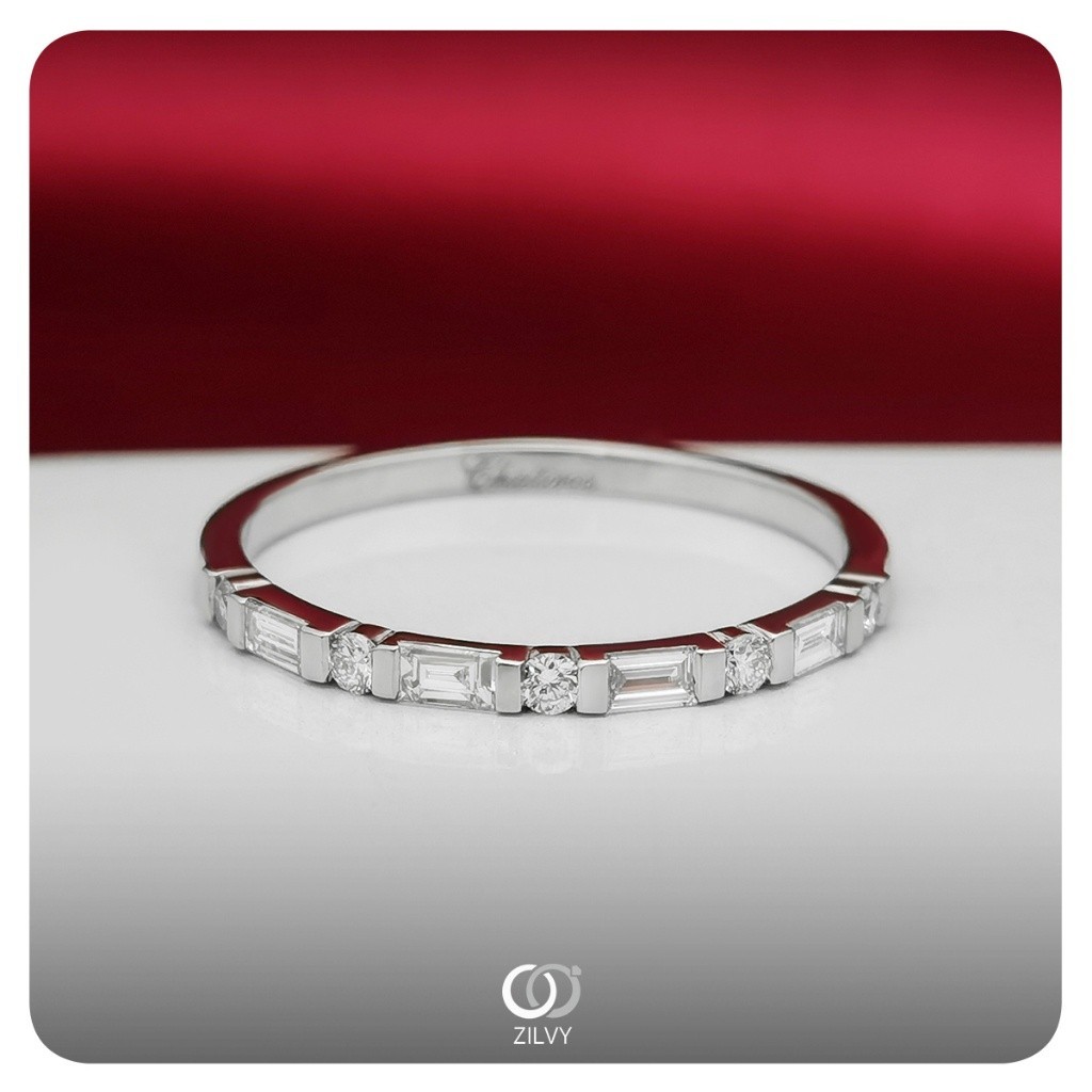 Zilvy Minimal Ring Methika - แหวนหญิงเพชรน้ำร้อย 0.20 กะรัต (GR801)