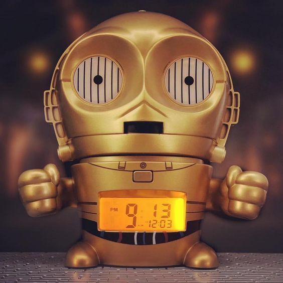 Disney นาฬิกาปลุก แบบมีไฟ สตาร์วอร์ส Star Wars C-3PO Light Up Alarm Clock (5.5 นิ้ว) ลิขสิทธิ์แท้