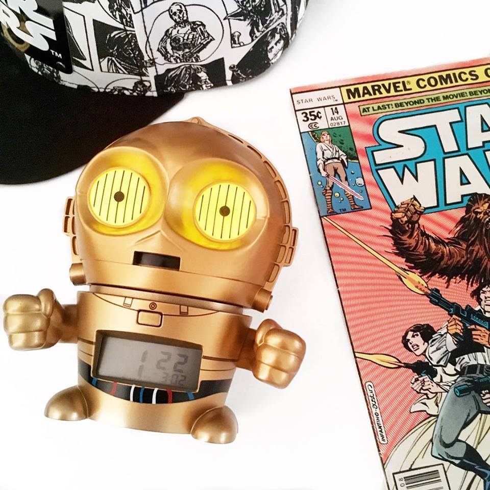 Disney นาฬิกาปลุก แบบมีไฟ สตาร์วอร์ส Star Wars C-3PO Light Up Alarm Clock (5.5 นิ้ว) ลิขสิทธิ์แท้
