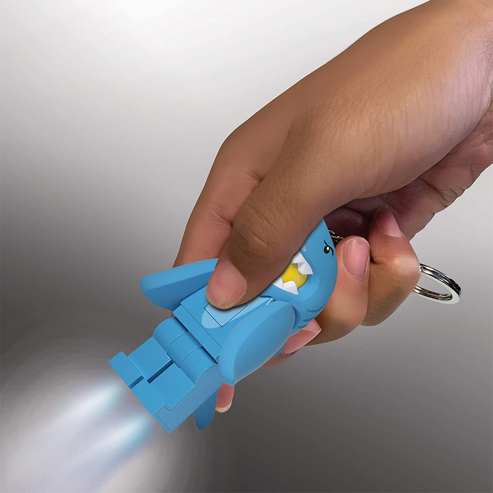LEGO พวงกุญแจไฟฉาย เลโก้คลาสสิก Shark Guy LED Keychain ลิขสิทธิ์แท้