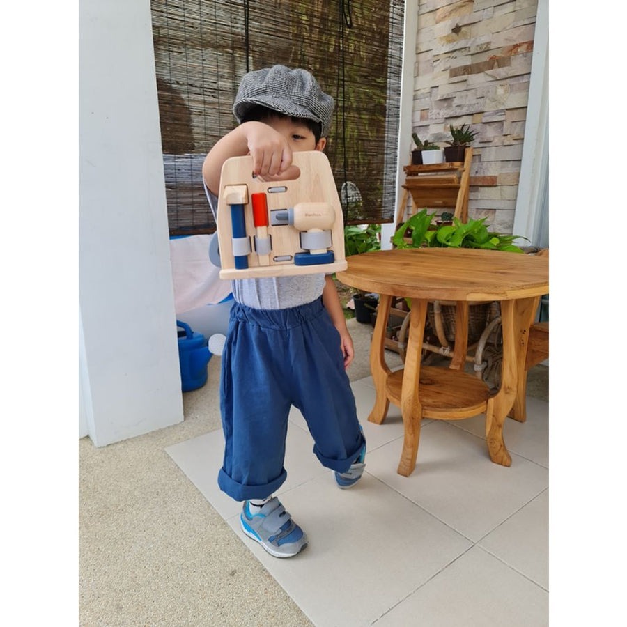 PlanToys ของเล่นไม้ แปลนทอยส์ ชุด ช่างไม้พกพา ของเล่นเสริมทักษะ เสริมพัฒนาการ HANDY CARPENTER SET (3y+)