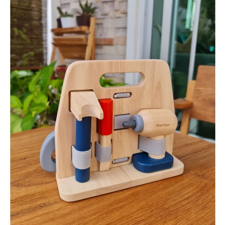 PlanToys ของเล่นไม้ แปลนทอยส์ ชุด ช่างไม้พกพา ของเล่นเสริมทักษะ เสริมพัฒนาการ HANDY CARPENTER SET (3y+)