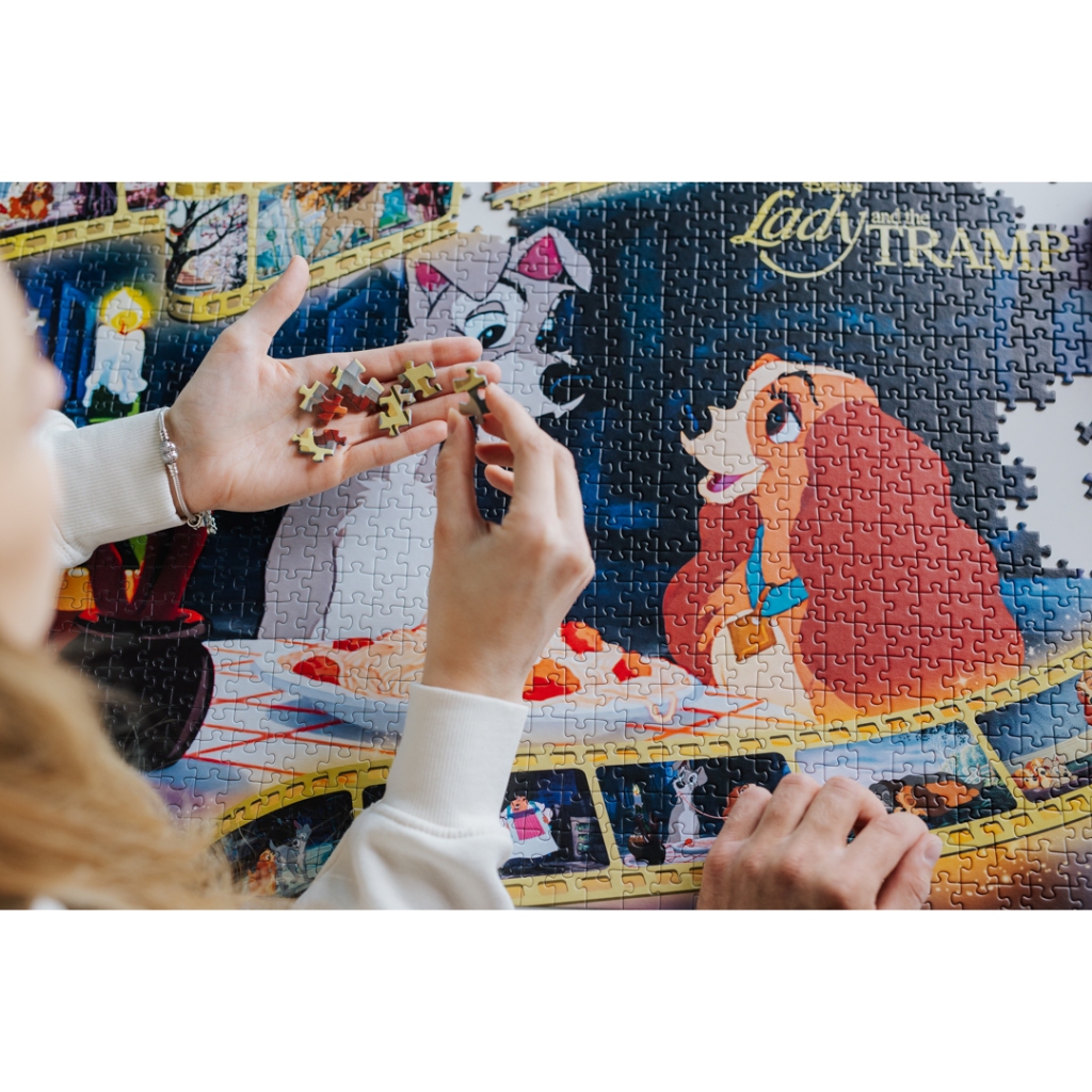 TREFL Premium Plus Jigsaw จิ๊กซอว์ ดิสนี่ย์ 1000 ชิ้น รุ่น Disney Lady and the Tramp (68.3x48 cm.) ลิขสิทธิ์แท้