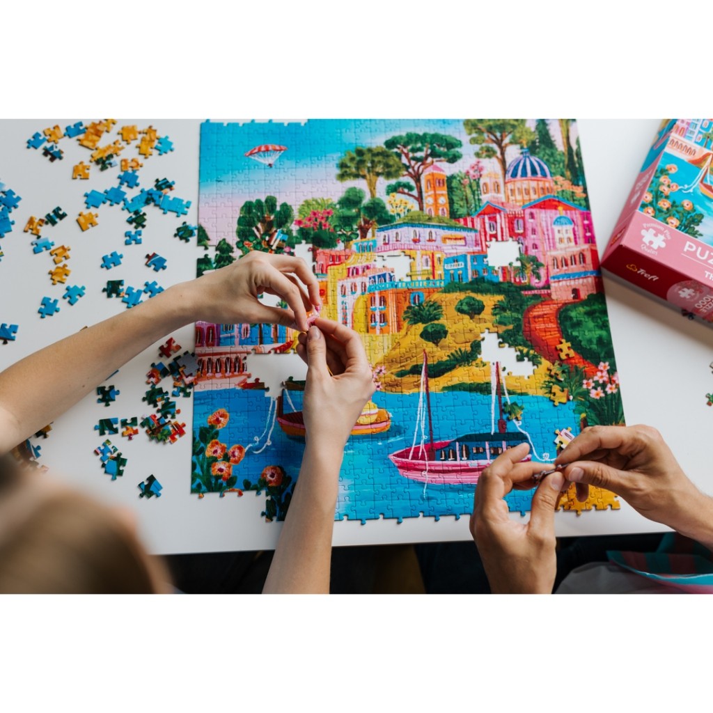TREFL Premium Plus Art of Colour Jigsaw จิ๊กซอว์ 1000 ชิ้น Syros, Greece (48x68.3 cm.) ผลิตและนำเข้าจากยุโรป พร้อมส่ง