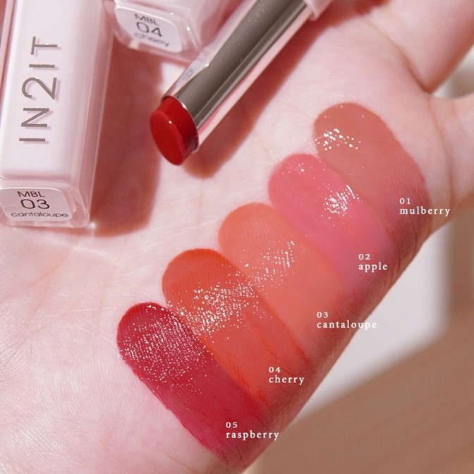 ถูกมาก!! ลิปบาล์ม อินทูอิท IN2IT Moisture Bomb Lipstick ลิปบาล์มเนื้อฉ่ำ สีสวยติดทน-ปากนุ่มชุ่มชื้น 1.8 g. *มี 4 เฉดสี*