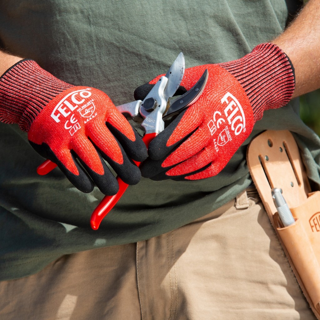 Felco เฟลโก้ กรรไกร ตัดแต่ง กิ่งไม้ อเนกประสงค์ Felco4 (Made in Swiss) สามารถเปลี่ยนใบมีดได้